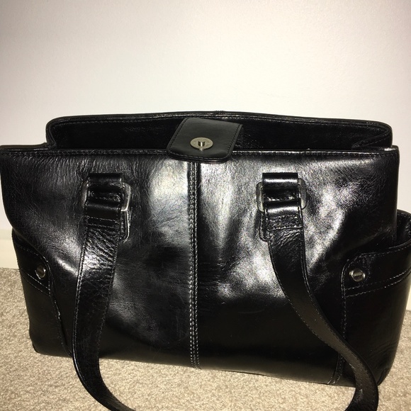 Oroton Bags Oroton Black Leather Handbag Poshmark
